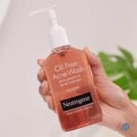 Neutrogena Oil-Free Acne Wash Pink Grapefruit Facial Cleanser